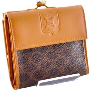 658106G V Celine Wallet Triomphe
Macadam Brown PVC Leather